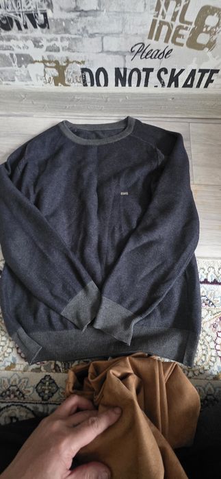 Продам новые кофты футболки торг