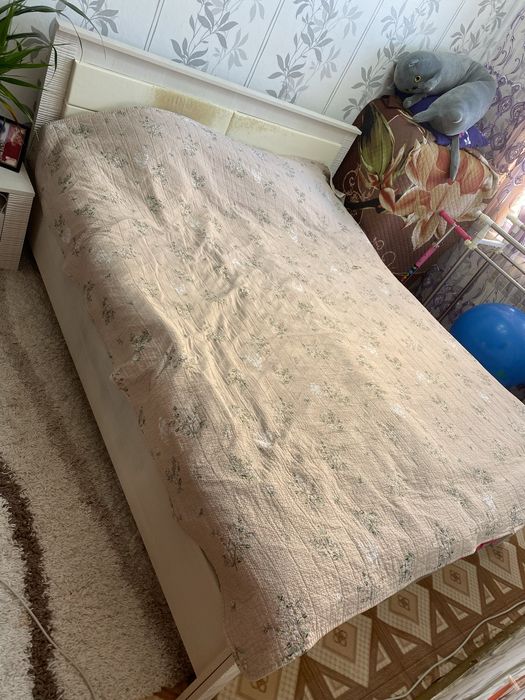 Кровать двухспальная&