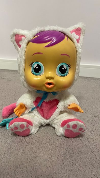 Papusa Cry Babies pisicuță