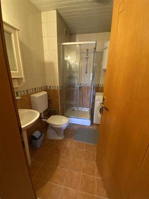 Дава се под наем Двустаен апартамент в Бургас, Лазур - 57 кв.м за 204 € - Снимка #4