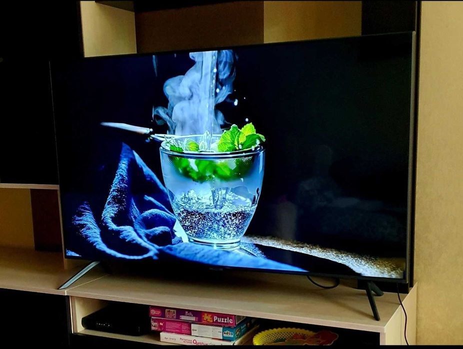 Samsung 109cm 4K UHD Wi-Fi SmartTV YouTube