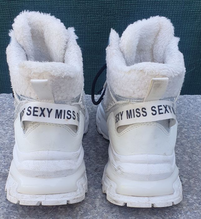 Ghete imblanite nr.40