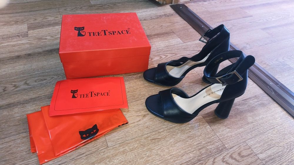 Босоножки TeeTspace новые 39 размер