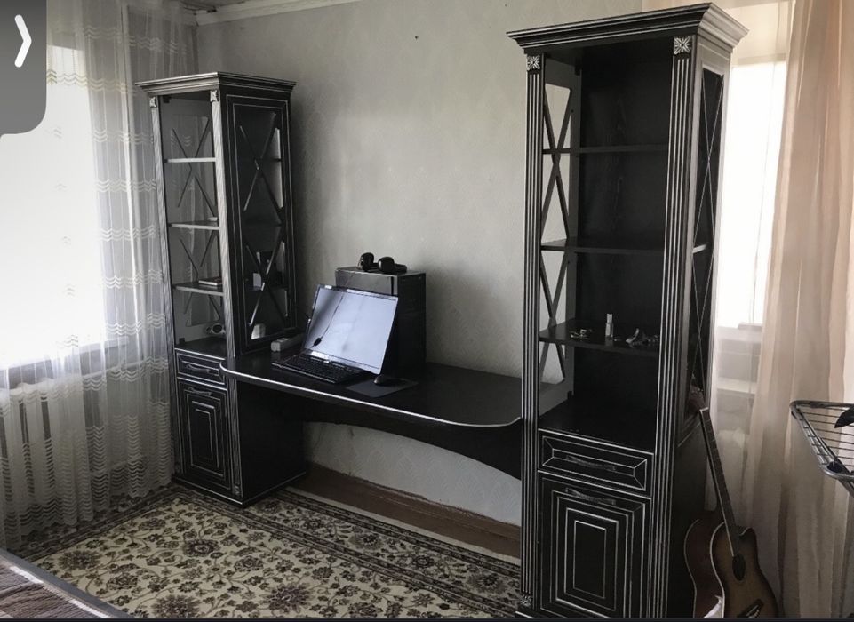 Продам шкаф стенка под телевизор