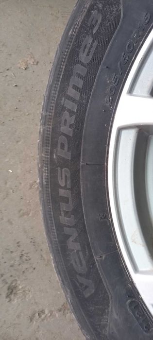 205/60/16 - Hankook Ventus Prime 3