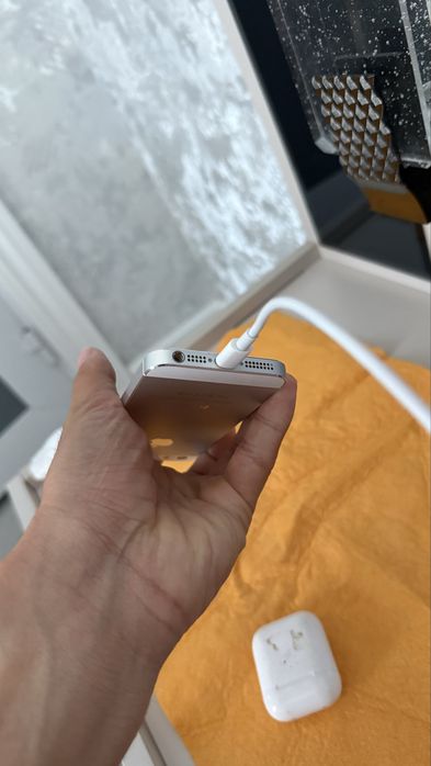iPhone 5 s тиник холатда 10/10 гарантия