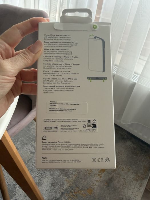 Husa silicon Apple Iphone 17 Pro Max Terra Cotta