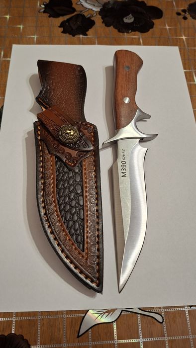 Cuțit vânătoare , camping , drumeție 25.5cm