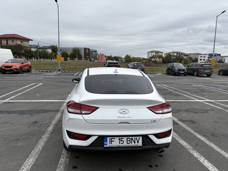 HYUNDAI i30 2023 — imagine 2