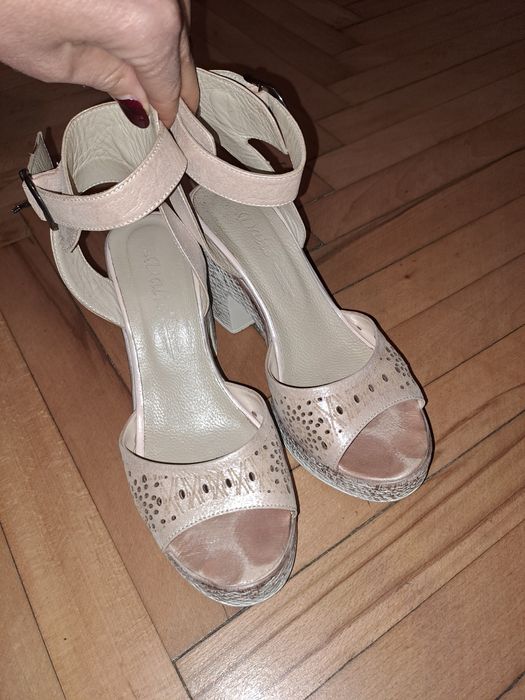 Дамски сандали в цвят пудра