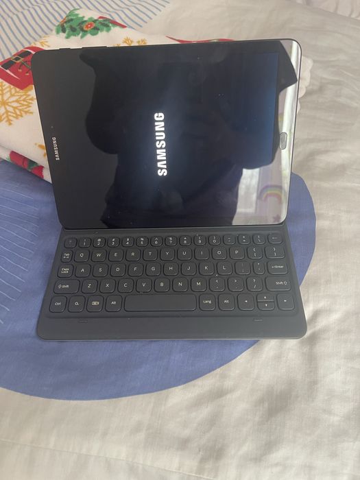 Samsung tab s3 t820
