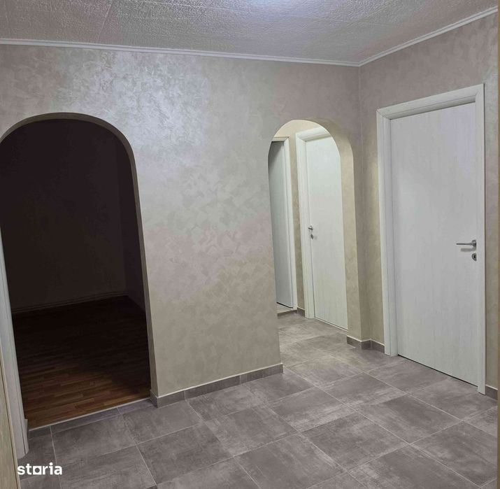 Apartament 3 camere decomandate zona Narcisa str Republicii nr 15