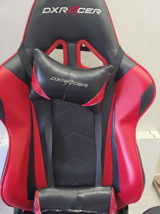 Компьютерный стул DXRACER