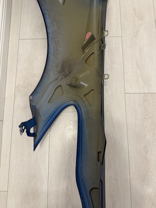 Aripa stanga fata tesla model 3