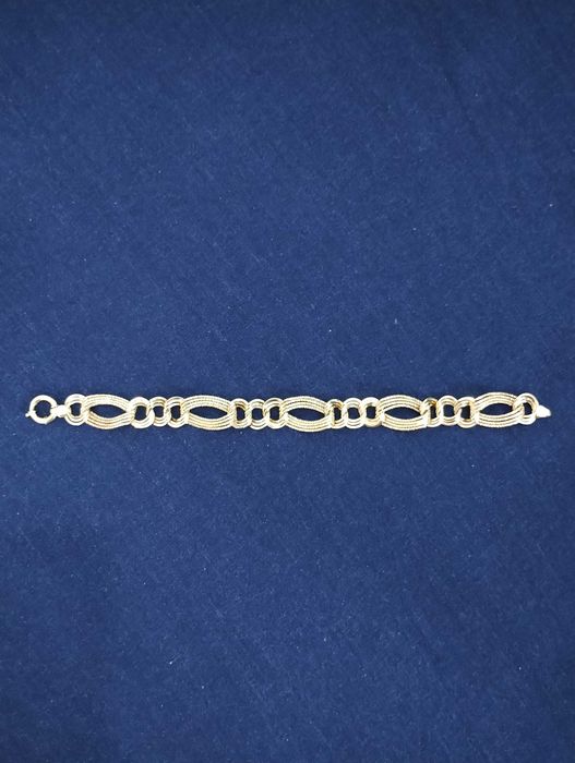 Vând brățară de aur