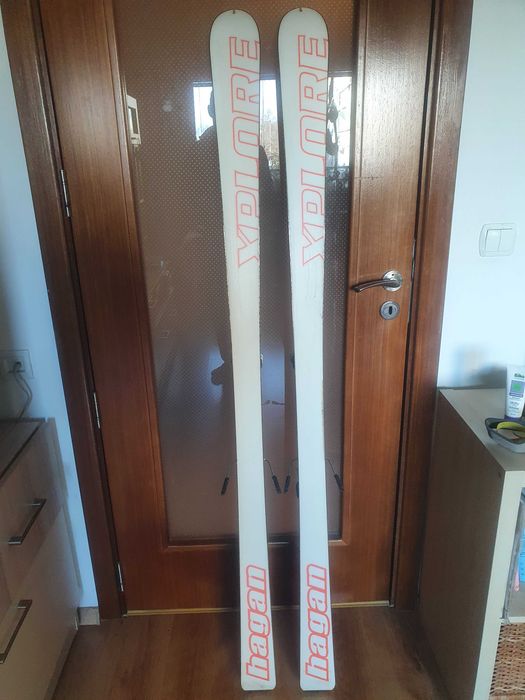 Туринг ски с автомати и колани