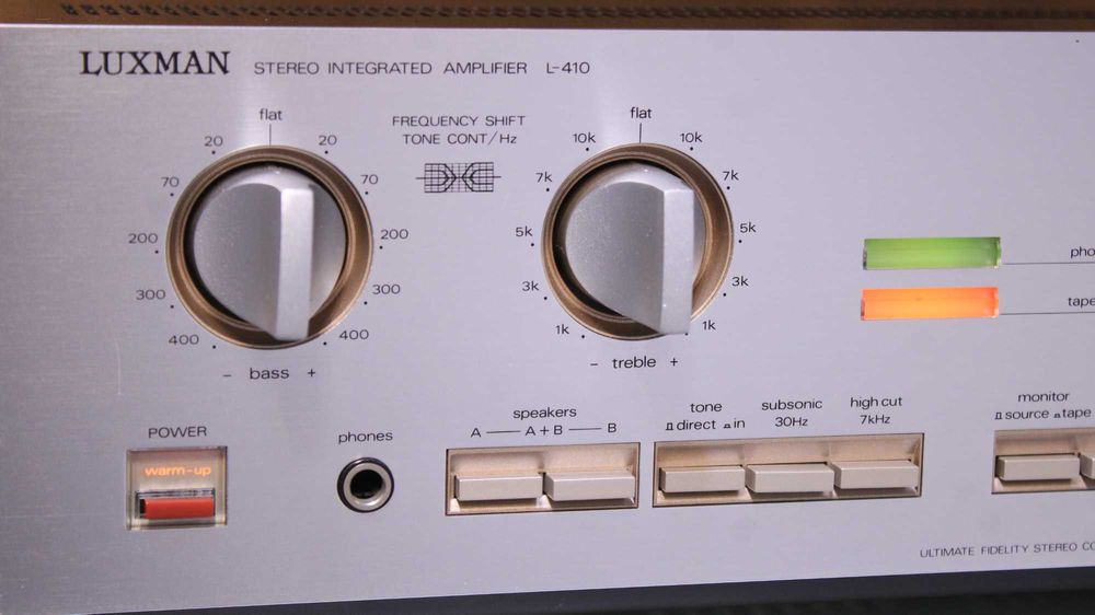 Statie/Amplificator Luxman L-410.