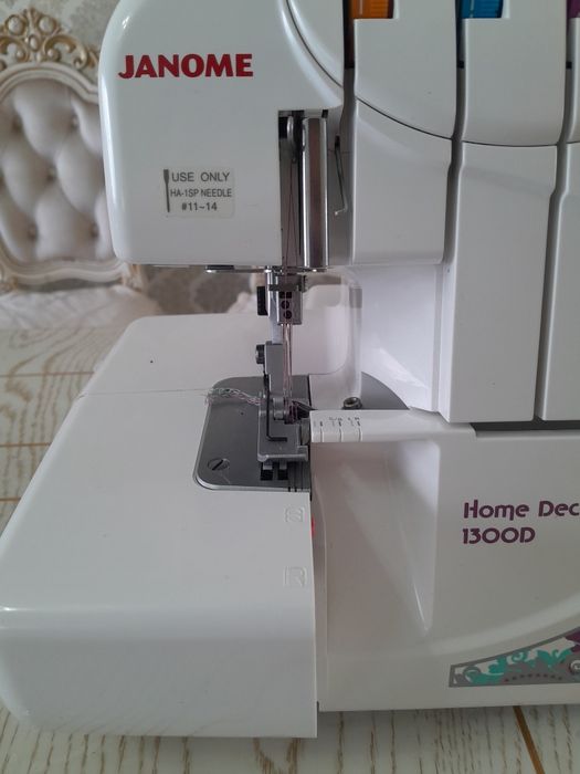 Оверлок швейный JANOME