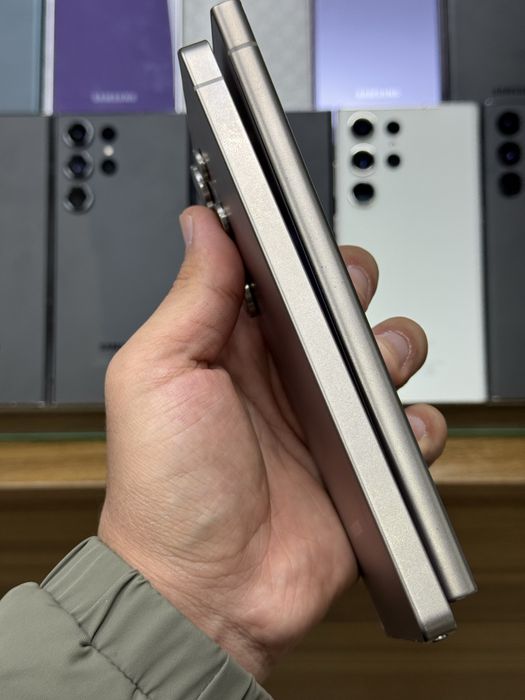 samsung S24 Ultra 12/256Gb ideal