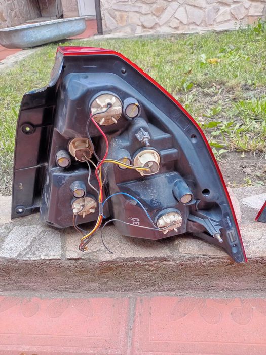 Chevrolet aveo 1.4/1.2 2007година , части.Огледала,стопове, бобина.