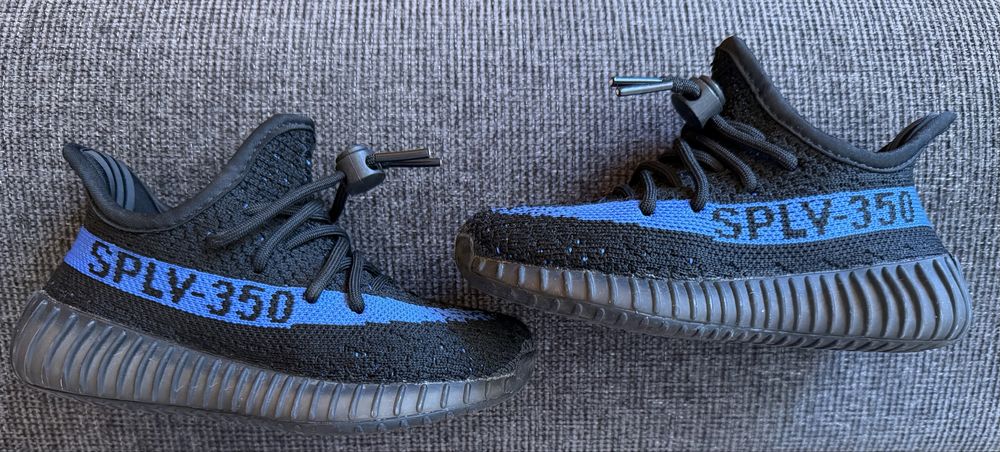 Adidas Yeezy Boost 350 V2