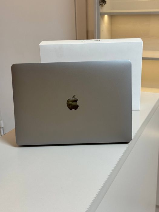 MacBook Air 13 2020 M1 89%| т45225