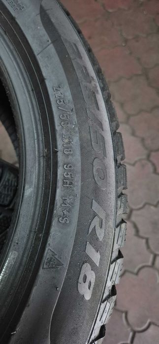 anvelope Pirelli,Bridgestone run flat 225/50/18 m&s iarna
