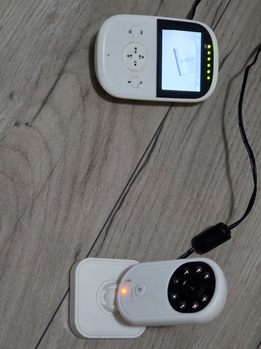 Vând monitor video bebeluși