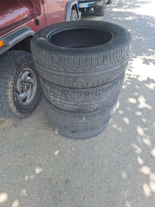 Гуми 235/60/17 4 бр