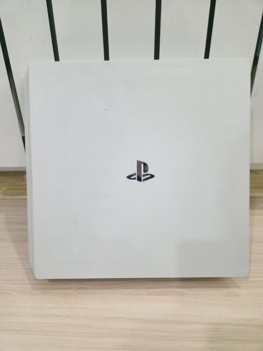PS 4 Pro. Playstation 4 pro 1t