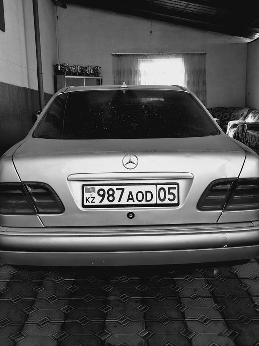 Прадам Mercedes w210