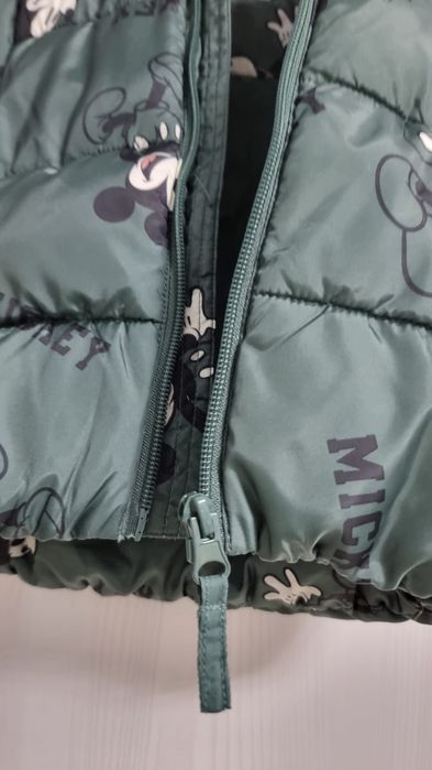 Geaca H&M bebeluși Mickey Mouse