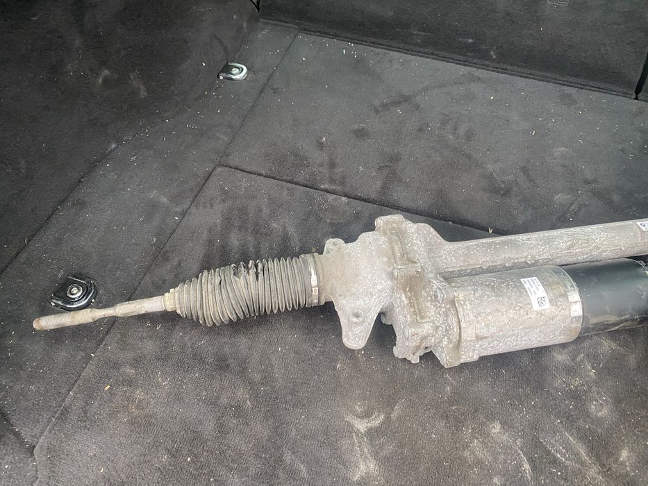 Кормилна рейка BMW F32/F33/F36