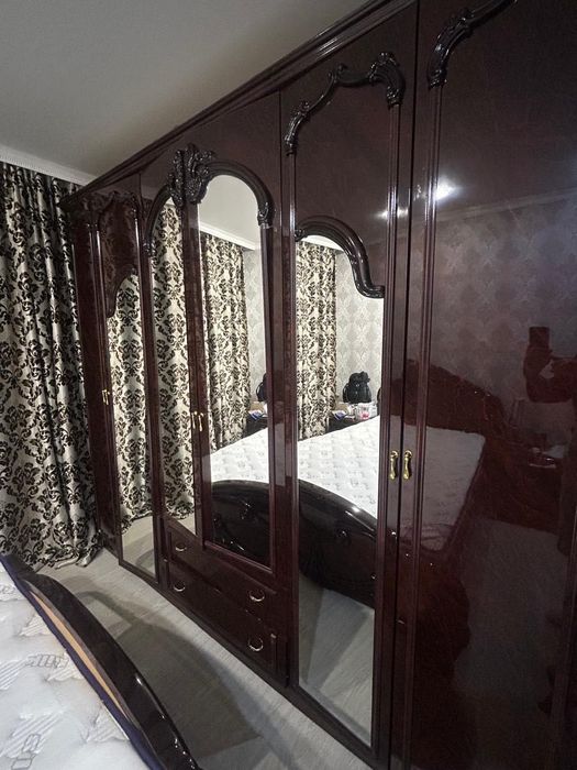 Спальный гарнитур в отличном состоянии