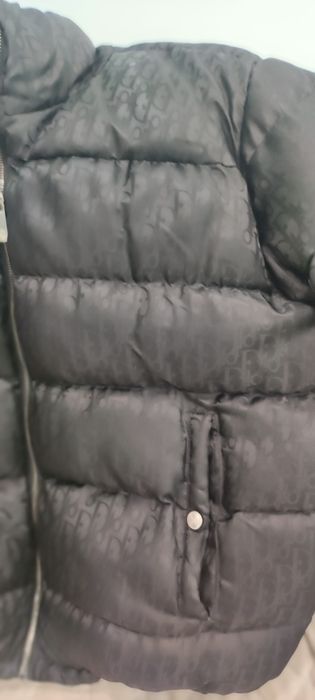 Продам куртку мужскую