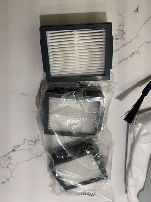 Резервни части iRobot Roomba j7,j7+,j9,j9+