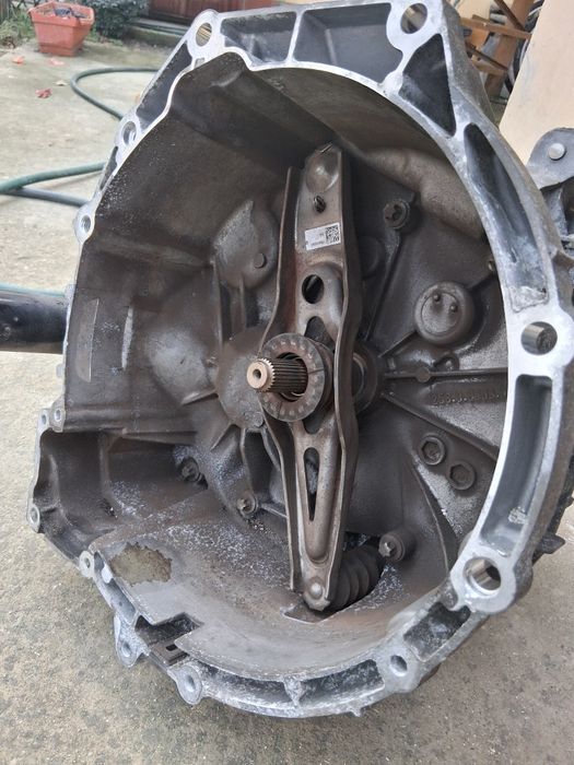 Cutie viteze manuală cu 6 trepte 7638372 pt Mini One F55 F56