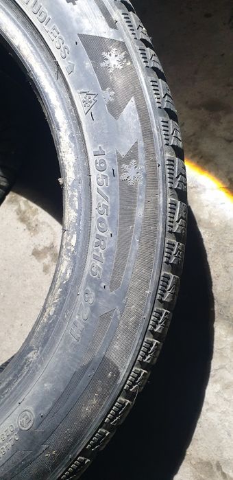 Резина зимняя 2шт