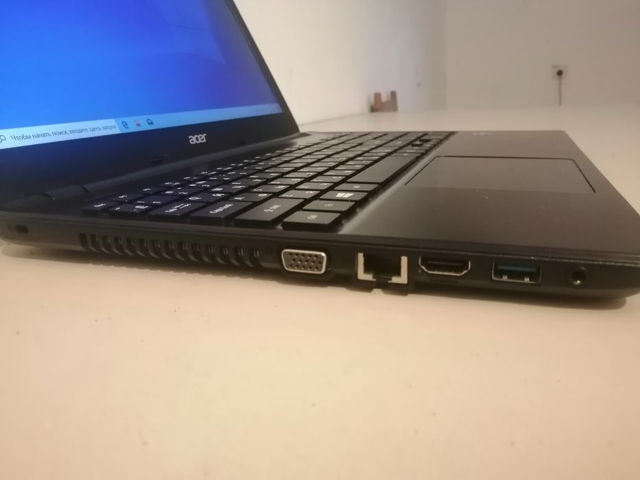 Acer Core i3. Новая батарея.