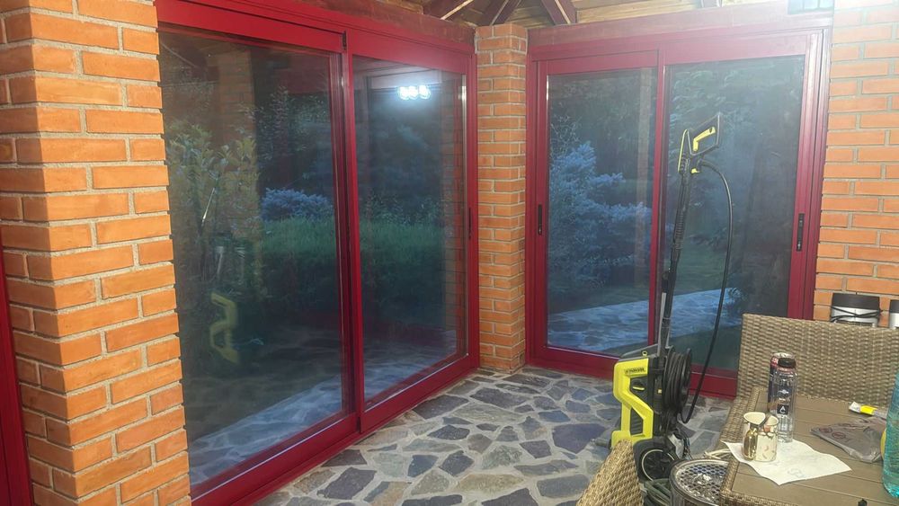 Închideri Balcoane cu Sticlă Glisantă Securizată – București Ilfov