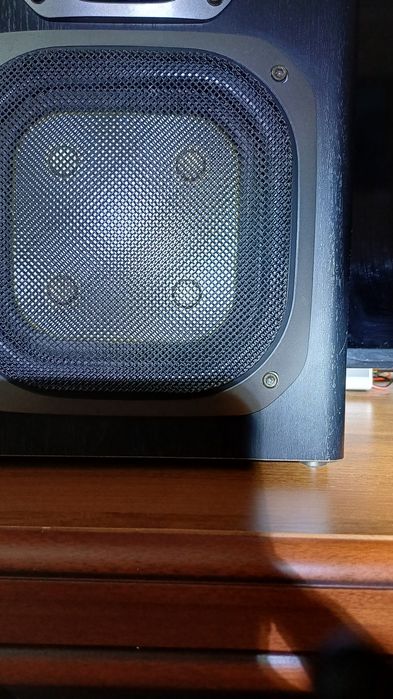 Продаются колонки Sony ,Сабвуфер.