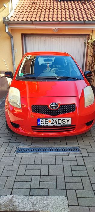 Vând Toyota YARIS ,în Sibiu.