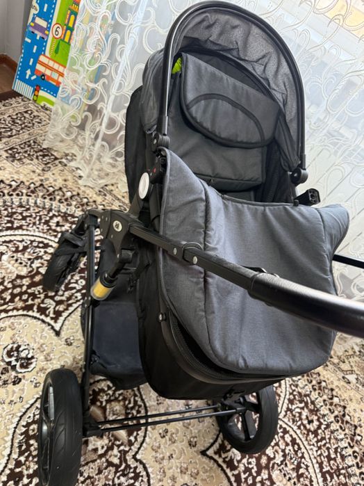 Коляска детская в хорошем состоянии