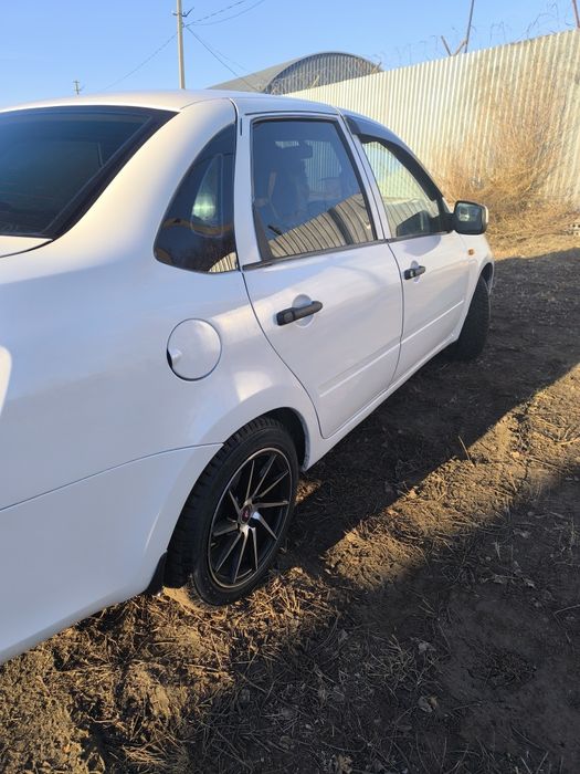 продам автомобиль