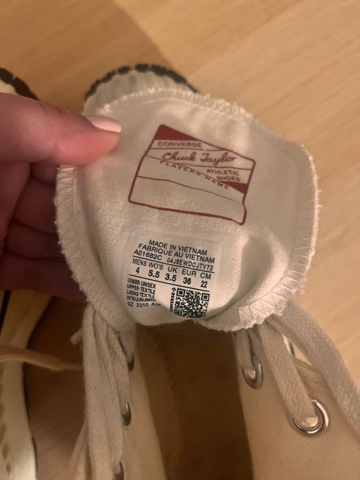 Converse dama, mărimea 36 ca noi