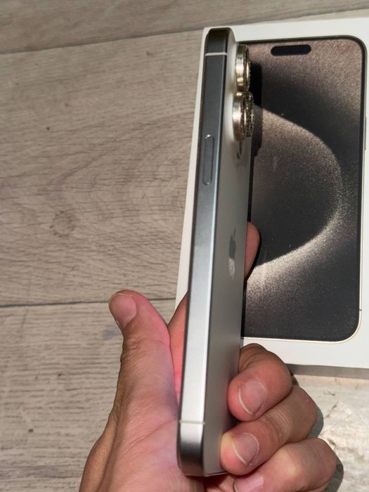 Iphone 15 promax yomkost 88%