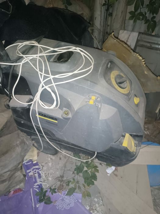 ПРОДАМ KARCHER новый аппарат