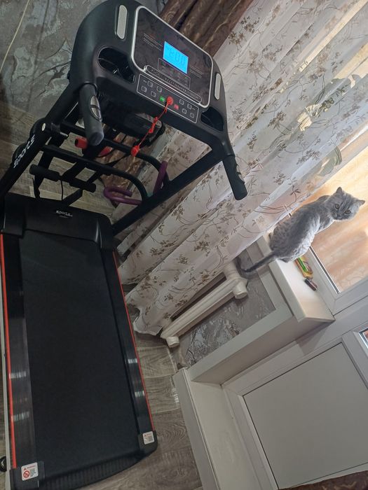 Продам беговую дорожку