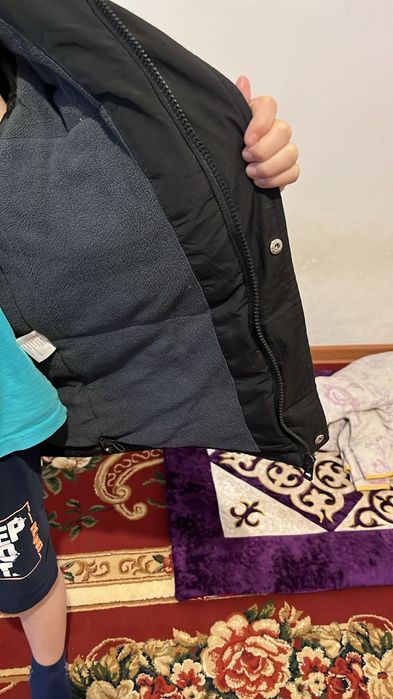 Балалар курткасы сатлады