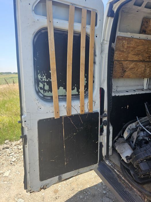 Uși spate cu geam Peugeot Boxer Fiat Ducato Citroen jamper